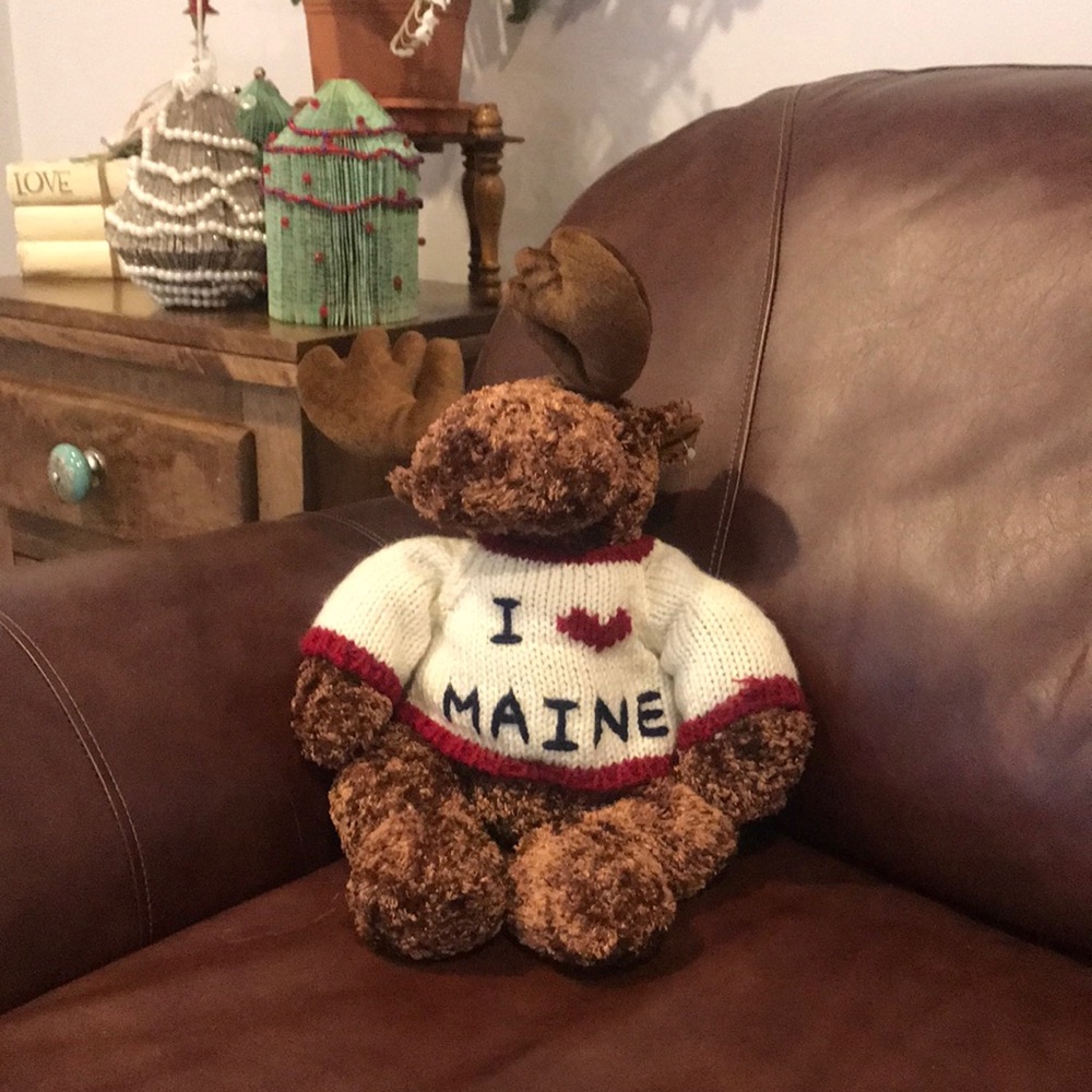 Coastal color products stuffed plush moose with a I love Maine sweater